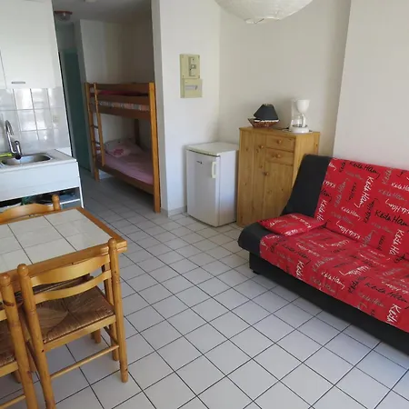 T2 Cabine 35M² + Loggia A Sete, Parking Et Vue Sur La Mer - Fr-1-472-120